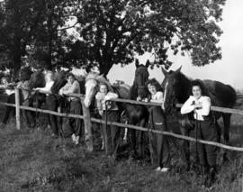 Students and their horses, St. Cloud State University