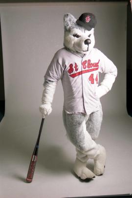 Husky mascot, St. Cloud State University