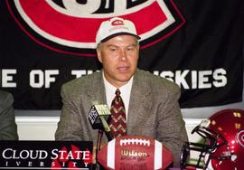 Randy Hedberg is named St. Cloud State's new football coach