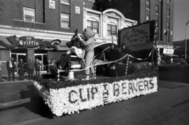 Homecoming parade float, St. Cloud State University