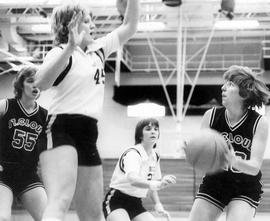 Basketball player Jill Gebeke looks to shoot the ball, St. Cloud State University