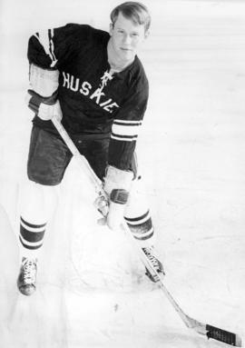 Unknown hockey player, St. Cloud State University