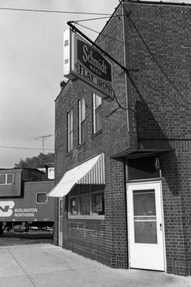 Flat Iron Bar, St. Cloud