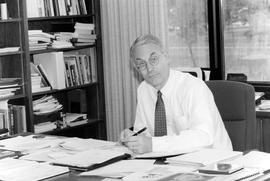 President Grube at his desk, St. Cloud State University