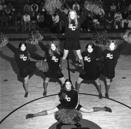 Cheerleaders cheer, St. Cloud State University