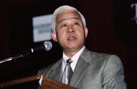 St. Cloud State president Roy Saigo speaks at the Winter Institute