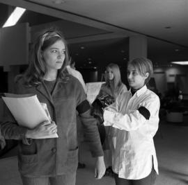 Students wear armbands to protest the death of Kent State students, St. Cloud State University