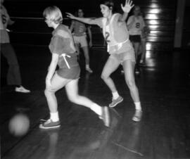 Women play recreational basketball, St. Cloud State University