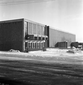 Halenbeck Hall (1965), exterior, St. Cloud State University