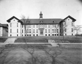 Riverview (1913), exterior, St. Cloud State University