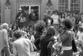 A man speaks, Day of Peace protest, St. Cloud State University