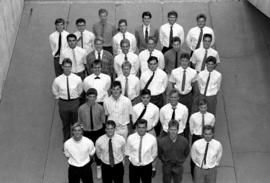 Men's swimming team, St. Cloud State University