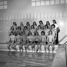 Men's swimming team, St. Cloud State University