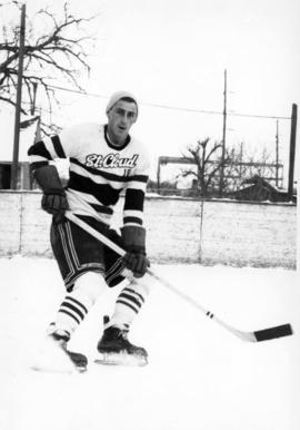 Unknown hockey player, St. Cloud State University