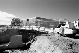 Pedestrian bridge over 10th Street, St. Cloud State University