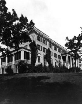 Shoemaker Hall (1915), St. Cloud State University