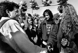 Matt Lattanzi and Loryn Locklin met fans before the filming of "Catch Me If You Can" in St. Cloud