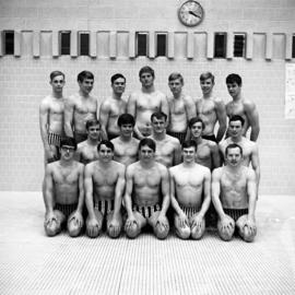 Men's swimming team, St. Cloud State University