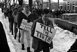 Students protest the non-renewal of the contract of Ed Richer, St. Cloud State University